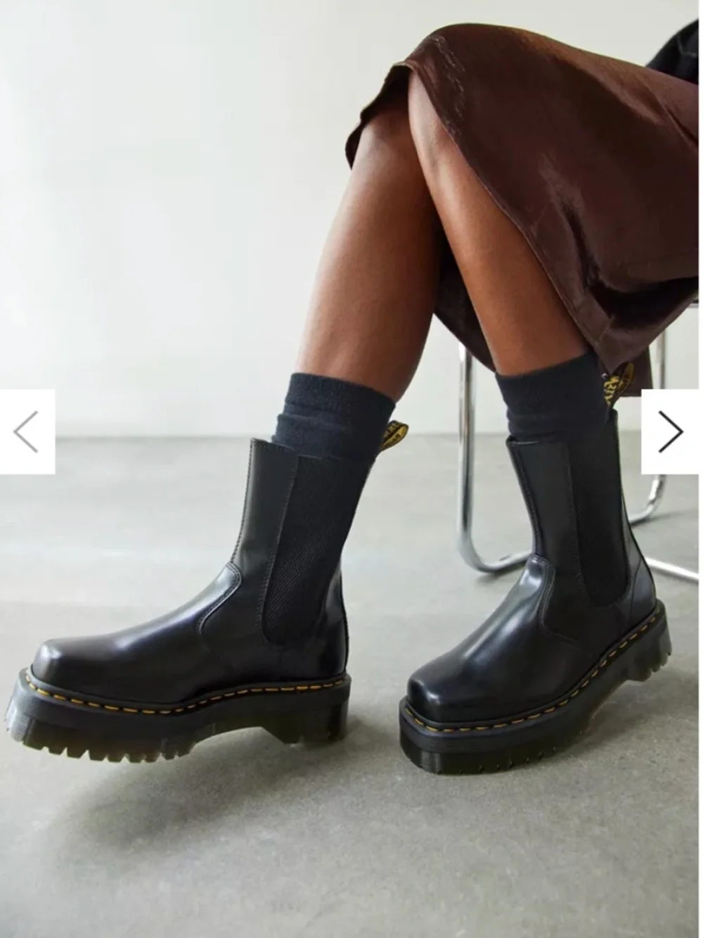 Dr. Martens - Chelsea Boot - Women, black, 9 US